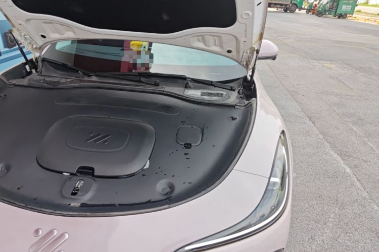 Used IM L6 2024 Max Standard Edition Engine Bay Left