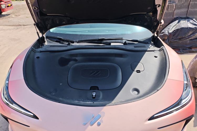 Used IM L6 2024 Max Standard Edition Engine Bay