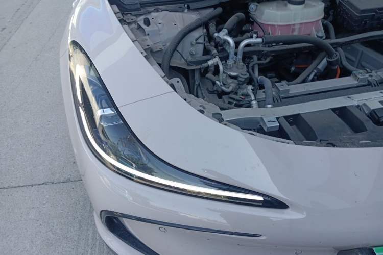 Used IM L6 2024 Max Standard Edition Engine Bay Right