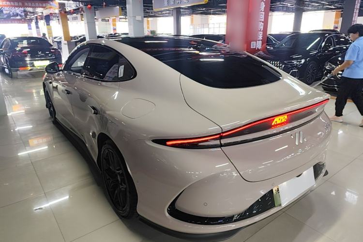 Used IM L6 2024 Max Standard Edition Exterior 2