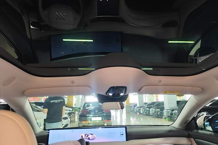 Used IM L6 2024 Max Standard Edition Headliner