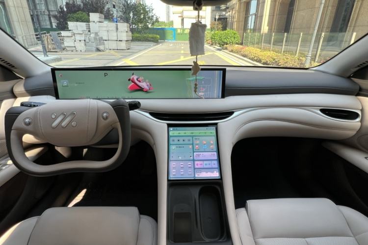 Used IM L6 2024 Max Standard Edition Interior 7