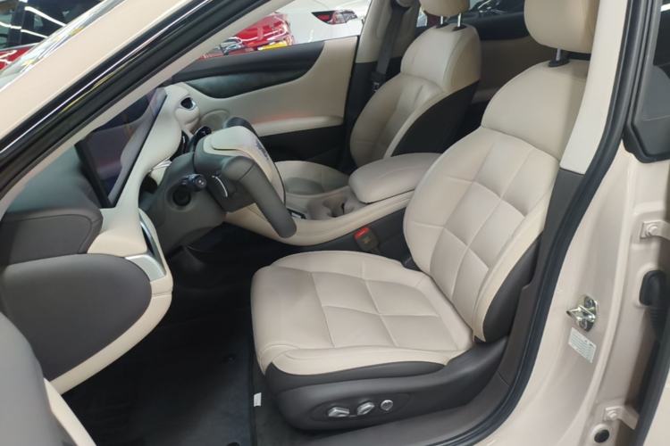 Used IM L6 2024 Max Enhanced Performance Edition Left Front Seat