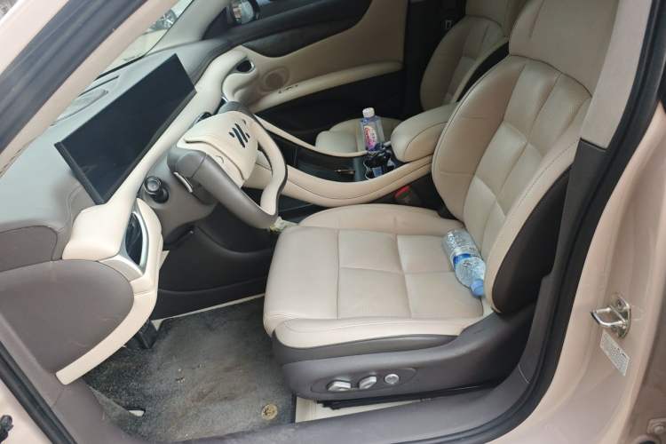 Used IM L6 2024 Max Standard Edition Left Front Seat