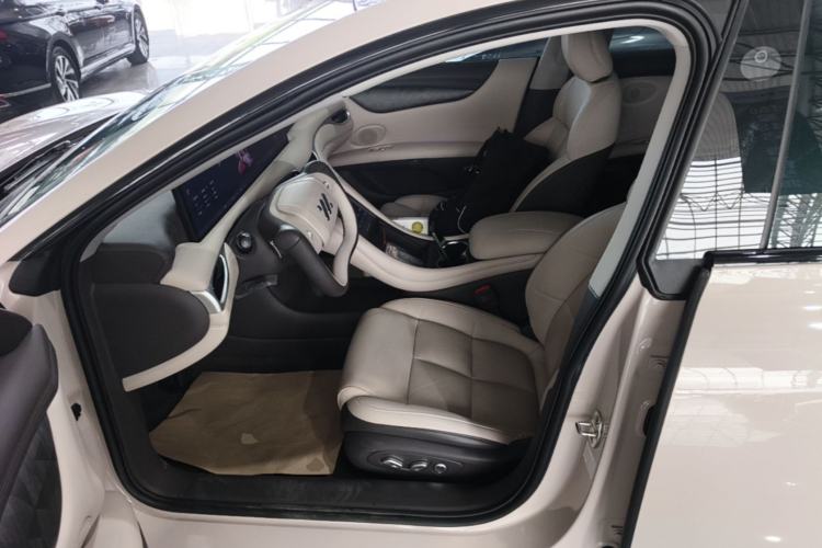 Used IM L6 2024 Max Long-Range Version Left Front Seat
