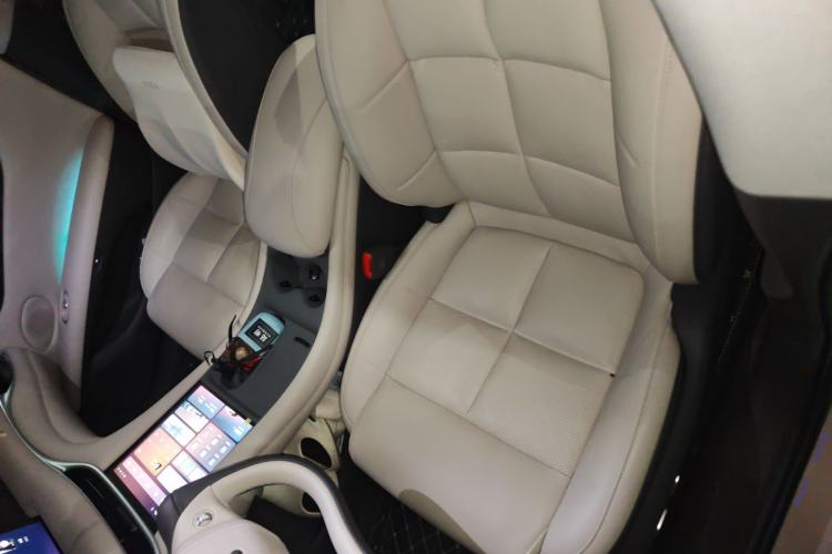 Used IM L6 2024 Max Long-Range Version Left Front Seat