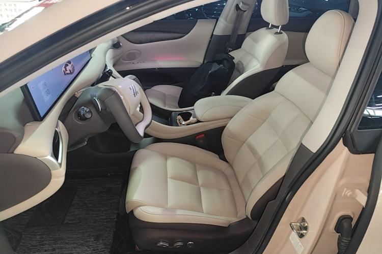 Used IM L6 2024 Max Standard Edition Left Front Seat