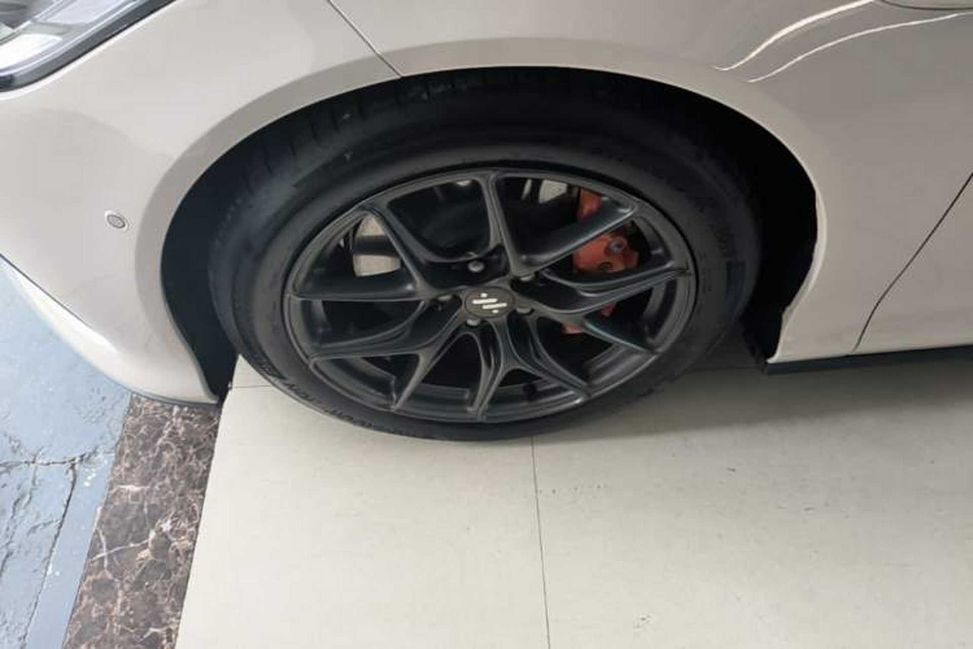 Used IM L6 2024 Max Standard Edition Left Front Wheel Hub
