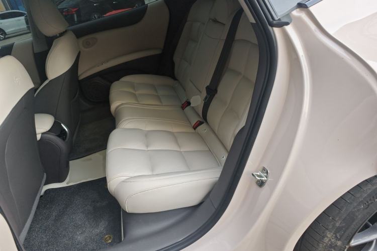 Used IM L6 2024 Max Standard Edition Left Rear Seat