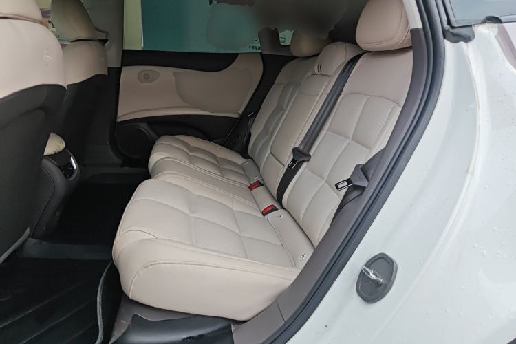 Used IM L6 2024 Max Standard Edition Left Rear Seat