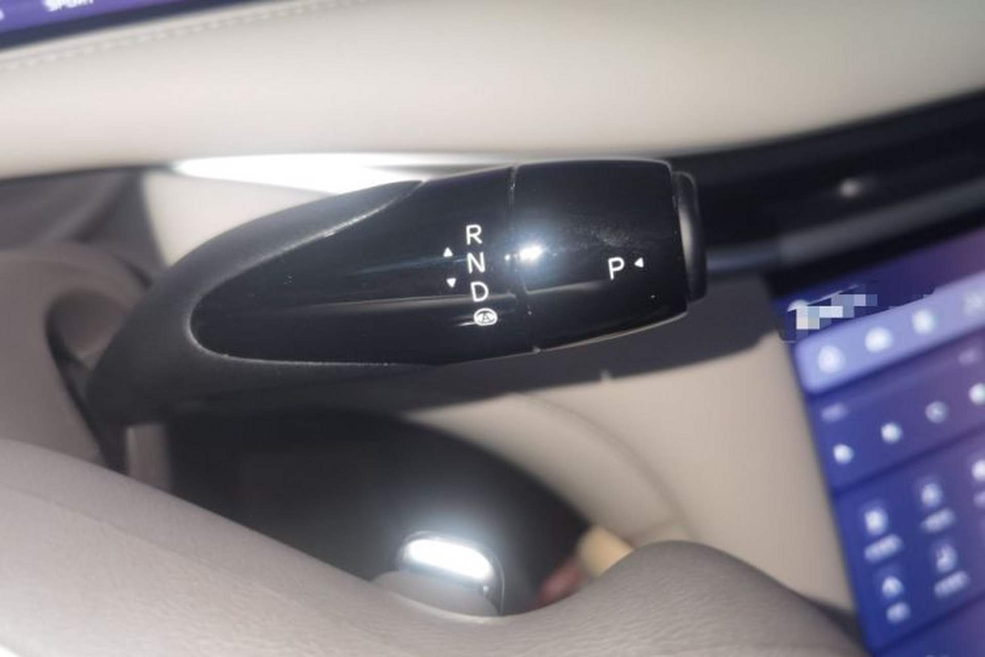 Used IM L6 2024 Max Standard Edition Gear Lever