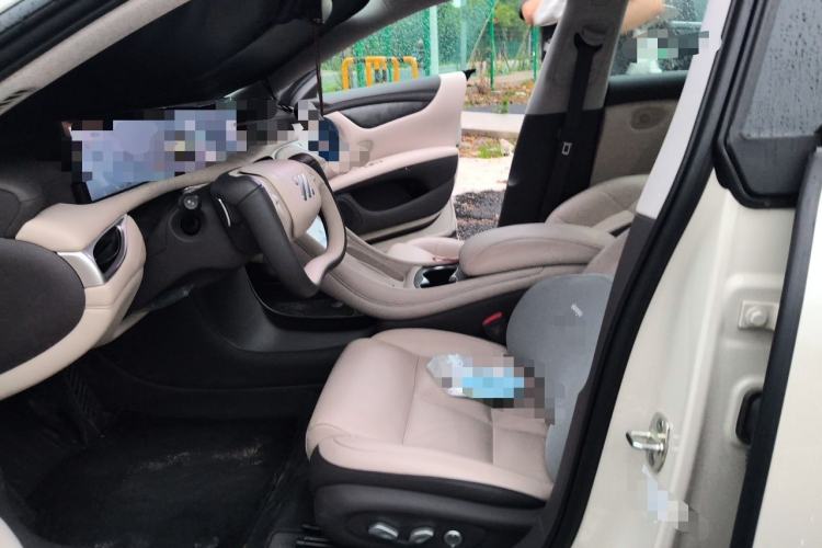 Used IM L6 2024 Max Long-Range Version Left Front Seat