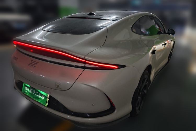 Used IM L6 2024 Max Enhanced Performance Edition Rear Right 45 Deg