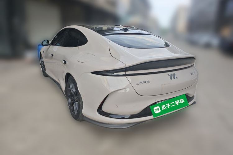 Used IM L6 2024 Max Standard Edition Rear Left 45 Deg