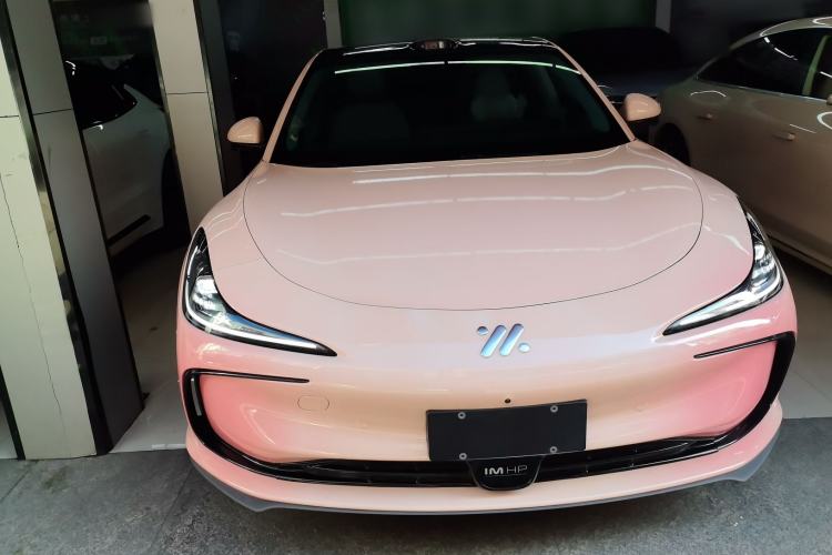Used IM L6 2024 Max Standard Edition Front