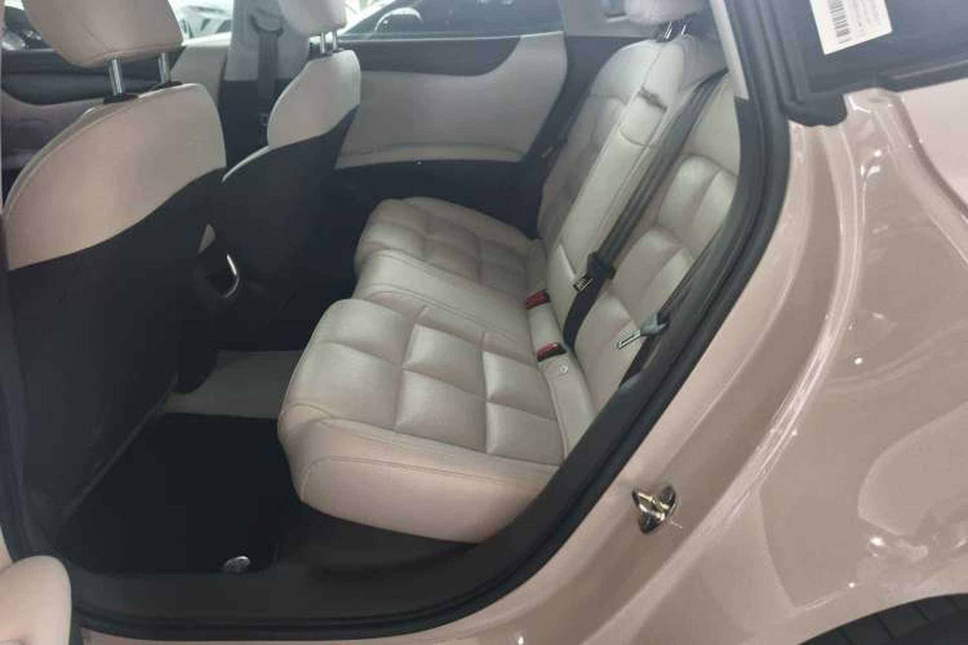 Used IM L6 2024 Max Standard Edition Left Rear Seat