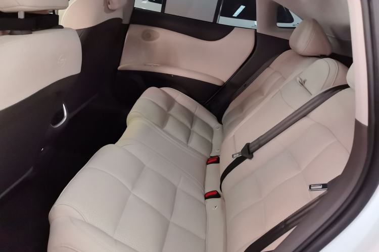 Used IM L6 2024 Max Standard Edition Left Rear Seat
