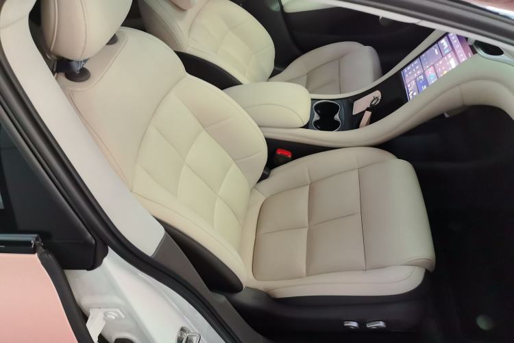 Used IM L6 2024 Max Standard Edition Right Front Seat