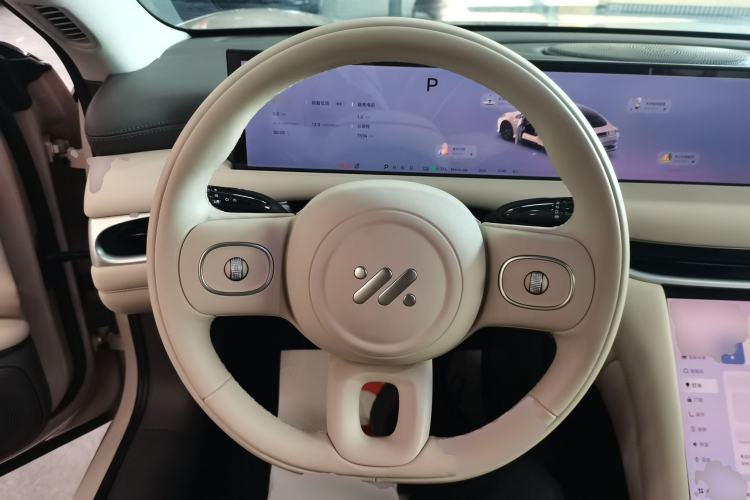 Used IM L6 2024 Max Long-Range Version Steering Wheel