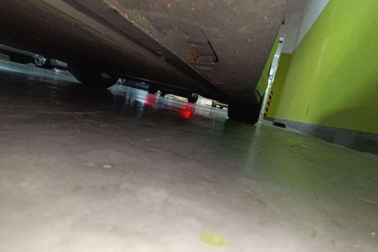 Used IM L6 2024 Max Long-Range Version Chassis Front Left