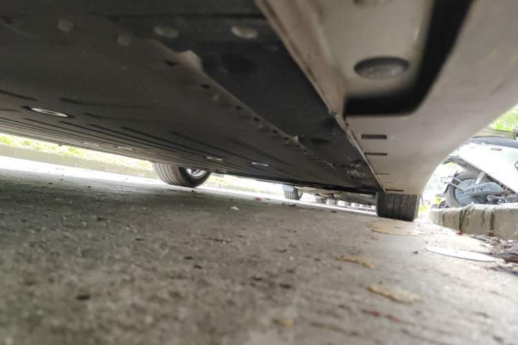 Used IM L6 2024 Max Standard Edition Chassis Rear Right