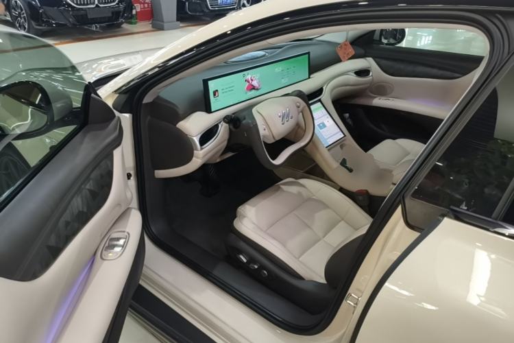 Used IM L6 2024 Max Standard Edition Driver Seat