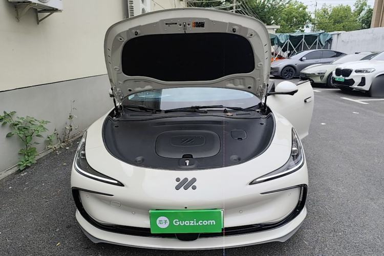 Used IM L6 2024 Max Standard Edition Engine Bay