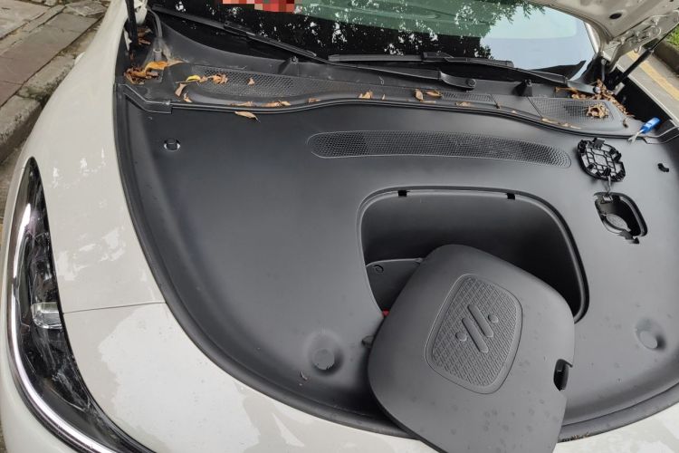 Used IM L6 2024 Max Standard Edition Engine Bay Right