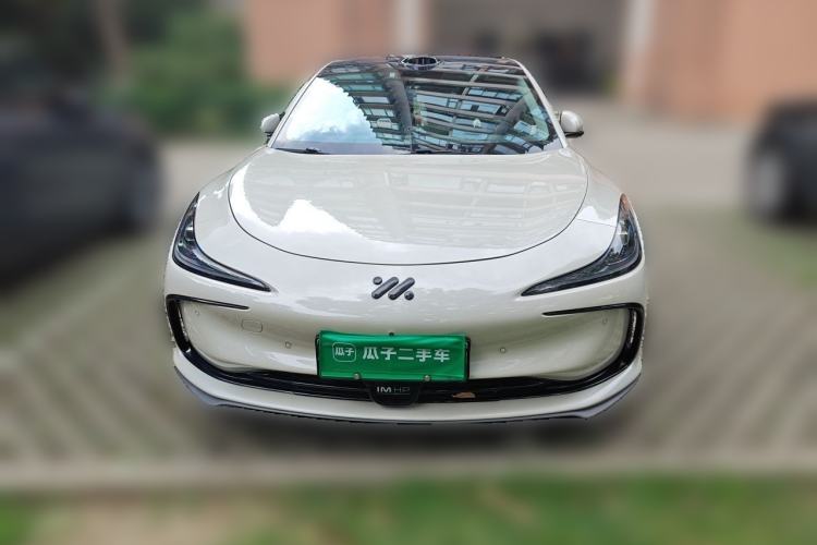 Used IM L6 2024 Max Enhanced Performance Edition Exterior 1