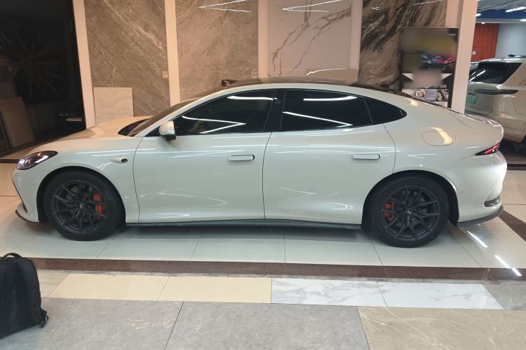 Used IM L6 2024 Max Standard Edition Exterior 3