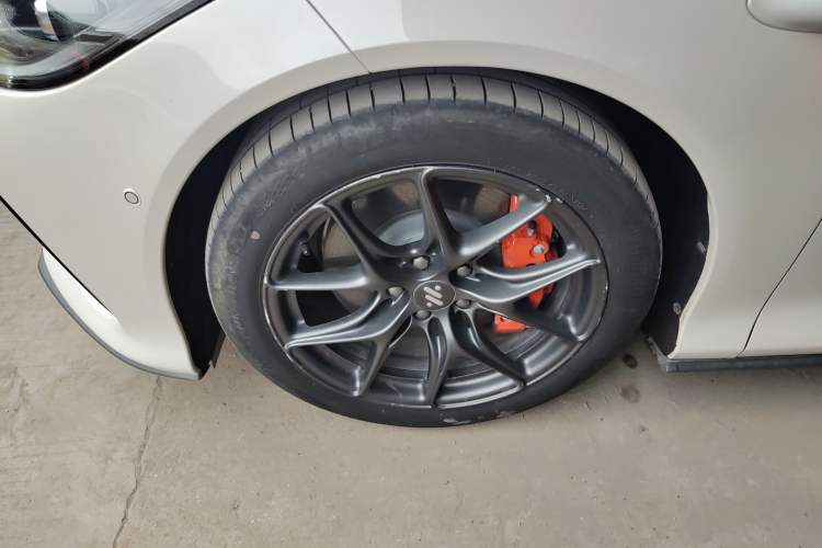 Used IM L6 2024 Max Standard Edition Exterior 7
