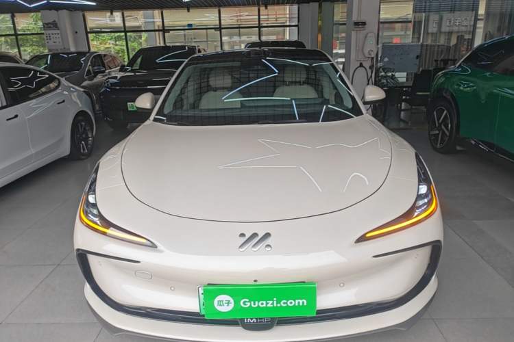 Used IM L6 2024 Max Long-Range Version Front