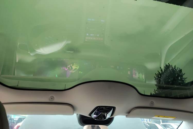 Used IM L6 2024 Max Standard Edition Headliner