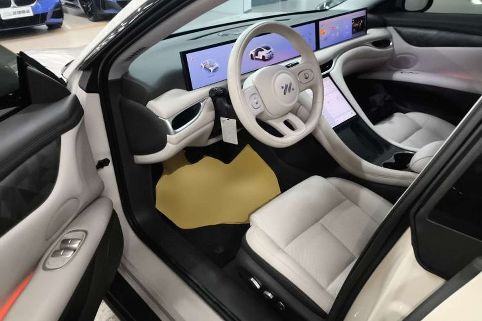 Used IM L6 2024 Max Enhanced Performance Edition Interior 3