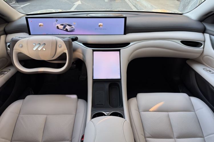 Used IM L6 2024 Max Standard Edition Interior 3