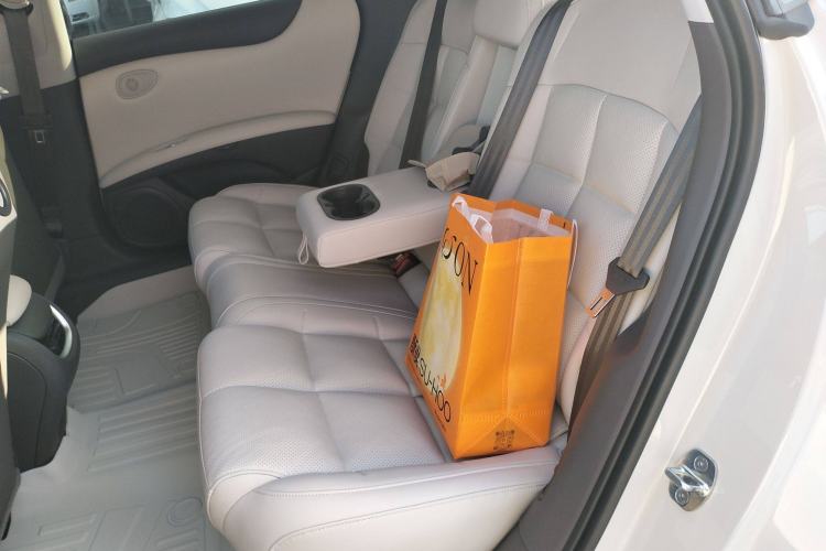 Used IM L6 2024 Max Standard Edition Interior 4
