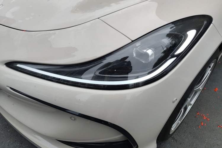 Used IM L6 2024 Max Long-Range Version Left Front Headlight