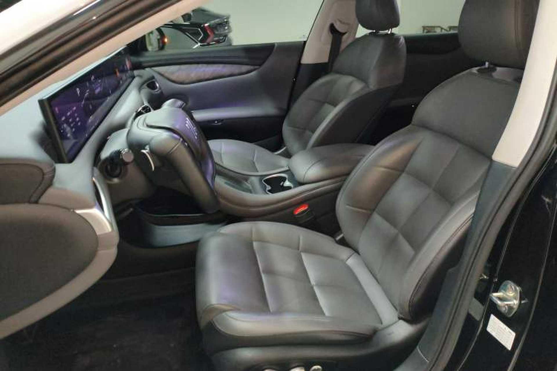 Used IM L6 2024 Max Enhanced Performance Edition Left Front Seat