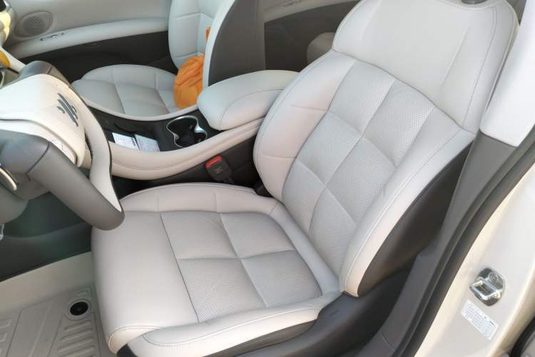 Used IM L6 2024 Max Standard Edition Left Front Seat