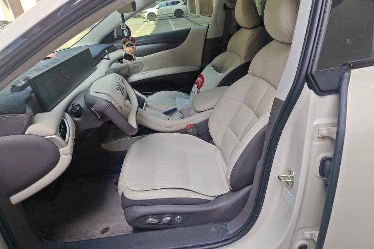 Used IM L6 2024 Max Standard Edition Left Front Seat