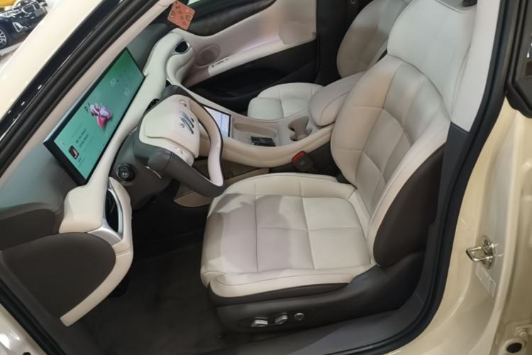 Used IM L6 2024 Max Standard Edition Left Front Seat