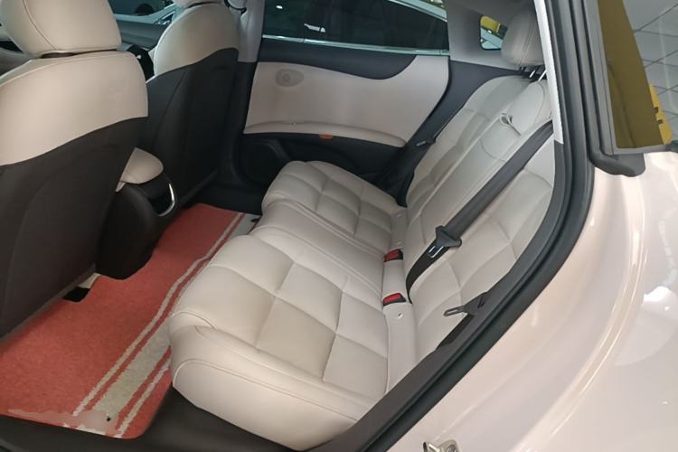 Used IM L6 2024 Max Standard Edition Left Rear Seat