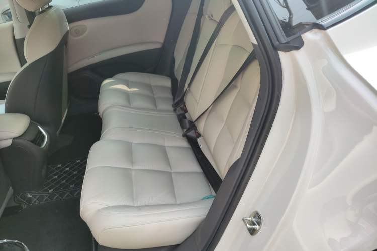 Used IM L6 2024 Max Standard Edition Left Rear Seat