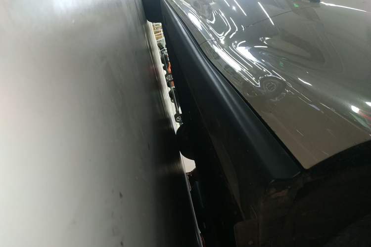 Used IM L6 2024 Max Standard Edition Left Side Sill