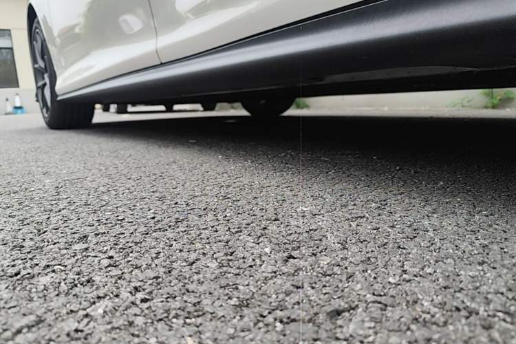 Used IM L6 2024 Max Standard Edition Left Side Sill