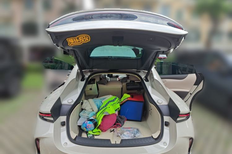 Used IM L6 2024 Max Enhanced Performance Edition Trunk