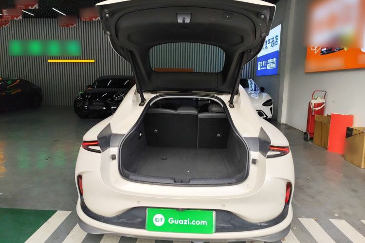 Used IM L6 2024 Max Enhanced Performance Edition Trunk