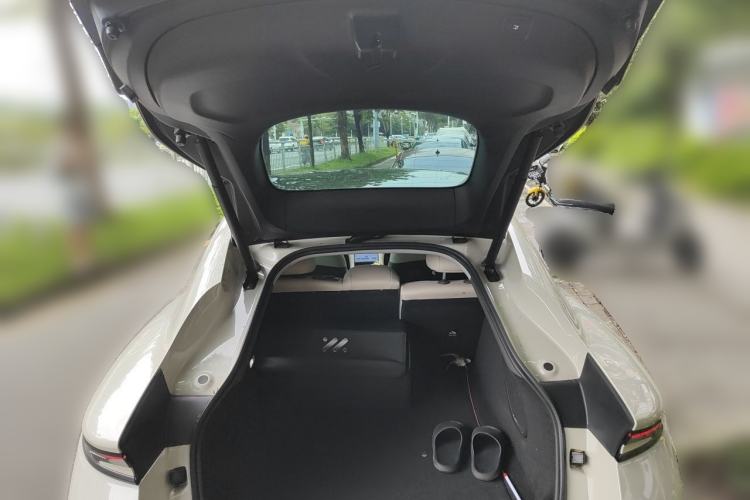 Used IM L6 2024 Max Standard Edition Trunk