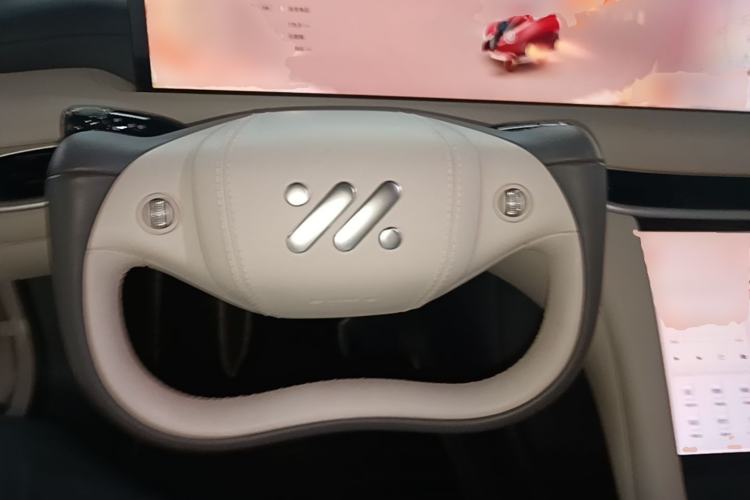 Used IM L6 2024 Max Standard Edition Steering Wheel