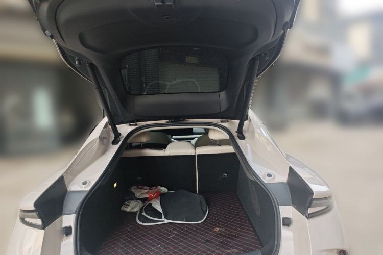 Used IM L6 2024 Max Standard Edition Trunk